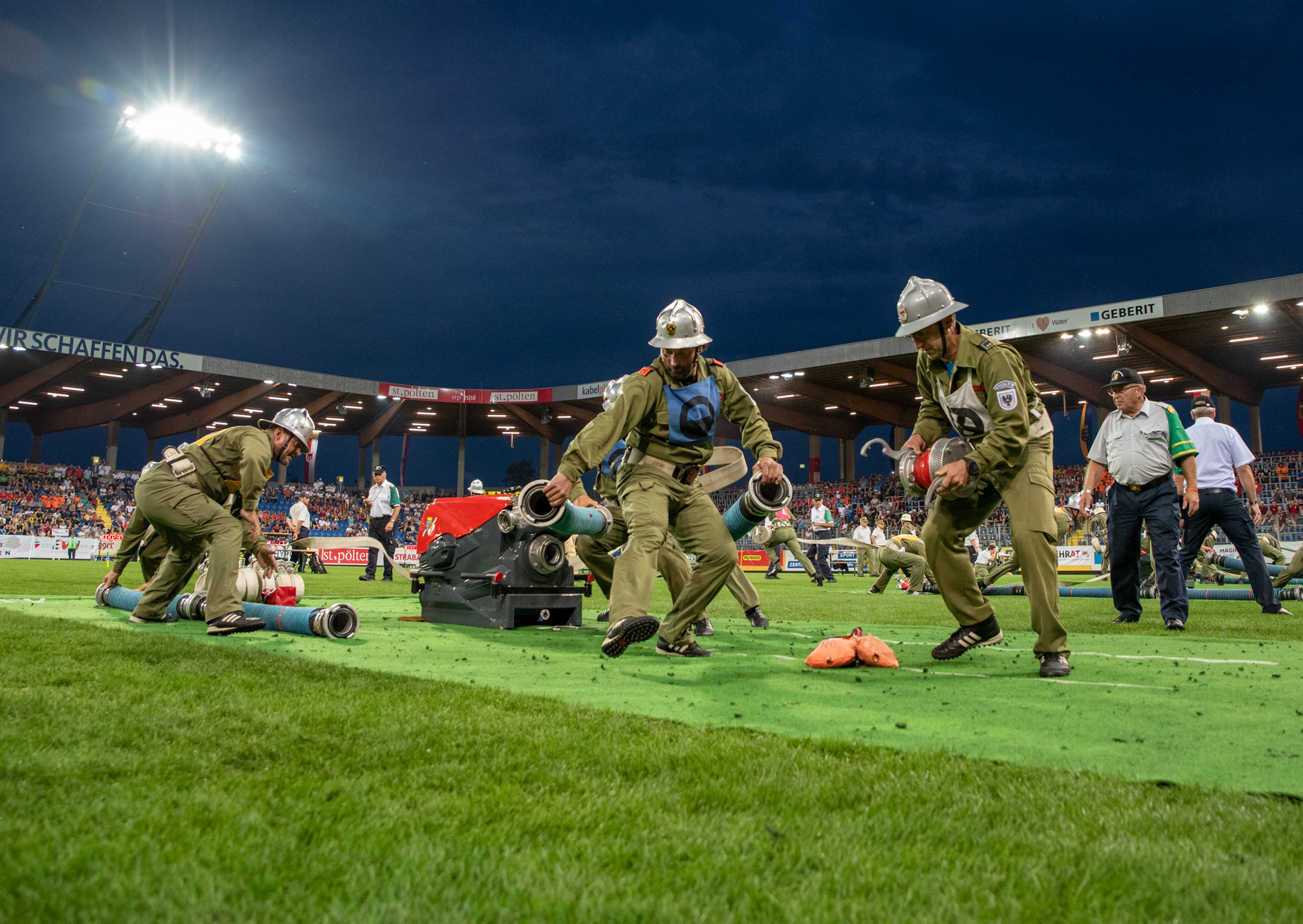 Hier sitzt jeder Handgriff, Foto: Anton Wegscheider
