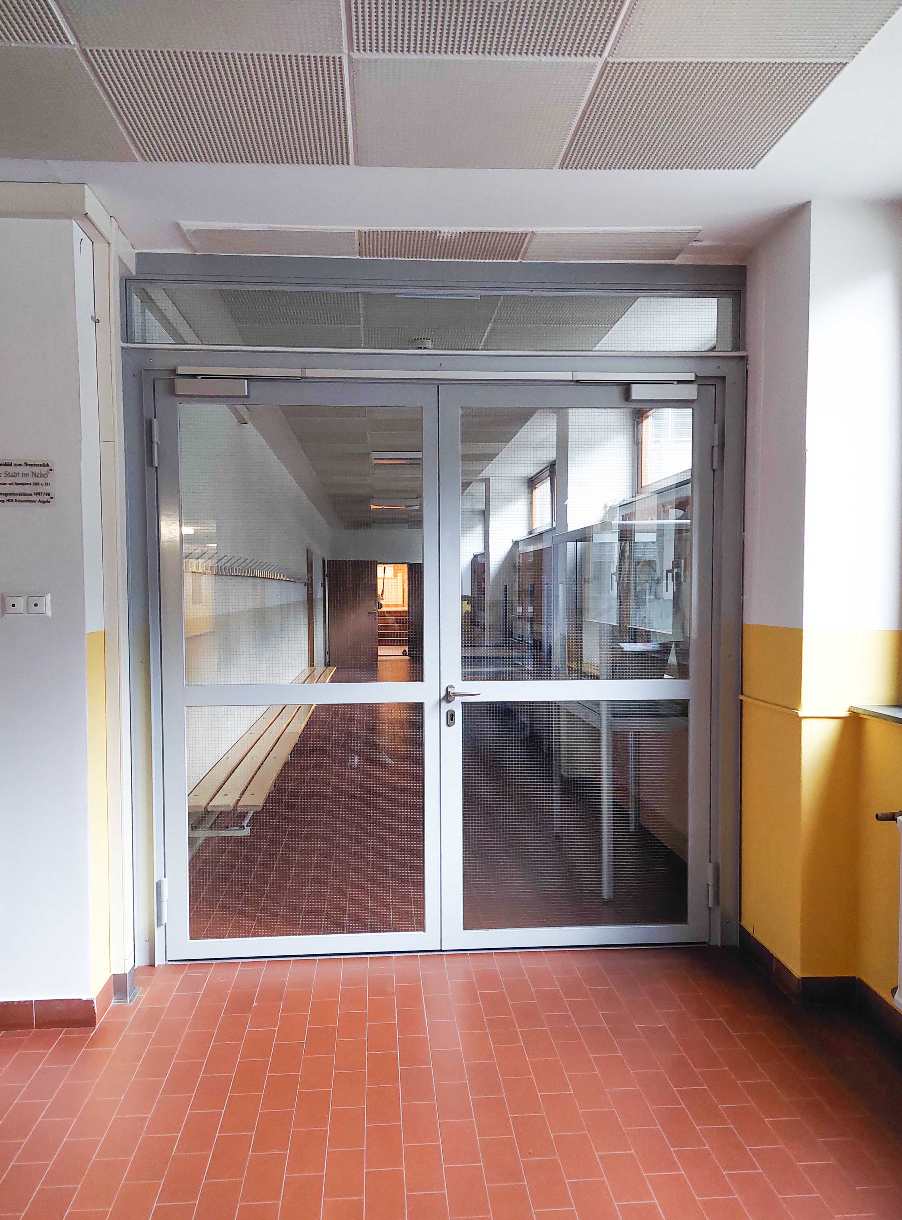 Auch eine Brandschutzt&uuml;r k&ouml;nnen Interessierte u.a. erwerben