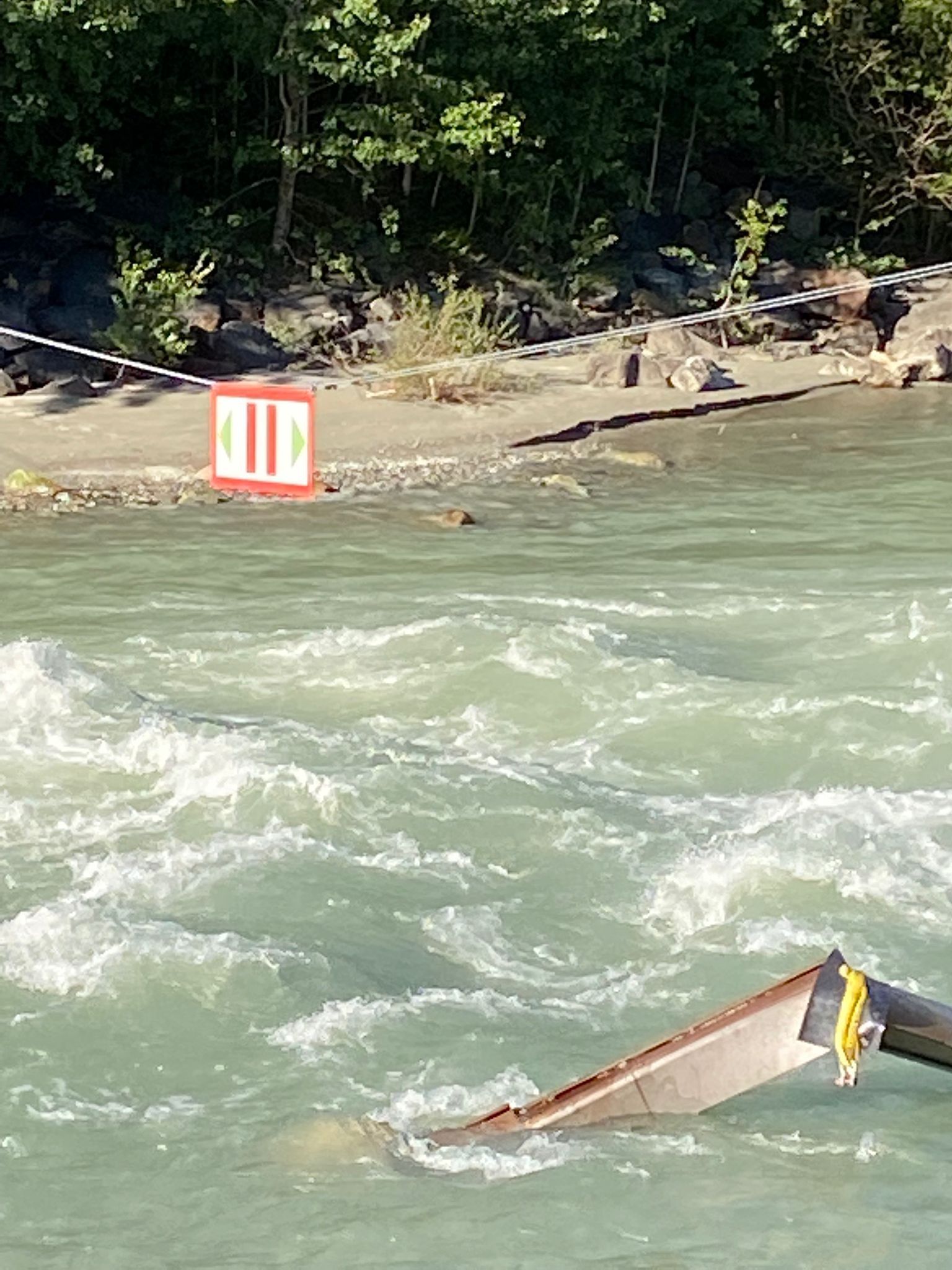 Die Gefahrenstelle ist jetzt gut erkennbar und kann umfahren werden. Foto: &Ouml;WR Osttirol