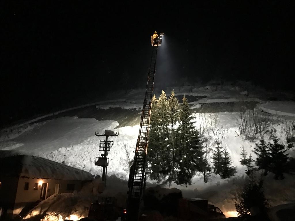 Die FF Matrei verschaffte sich einen &Uuml;berblick.