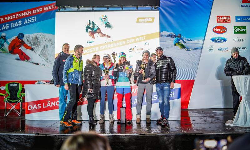 Erstmals ging auch ein Nacht-Berglauf statt. Bei den Damen gewannen diesen Nojca Koligar aus Slowenien vor K&auml;rntens &bdquo;Iron Lady&ldquo; Marlies Penker und Martina Wernig. Foto: nassfeld.at