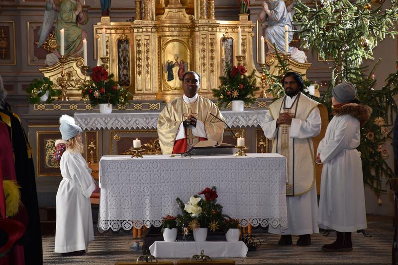 Provisor Mario Polimetla holte sich f&uuml;r die Messe Verst&auml;rkung.