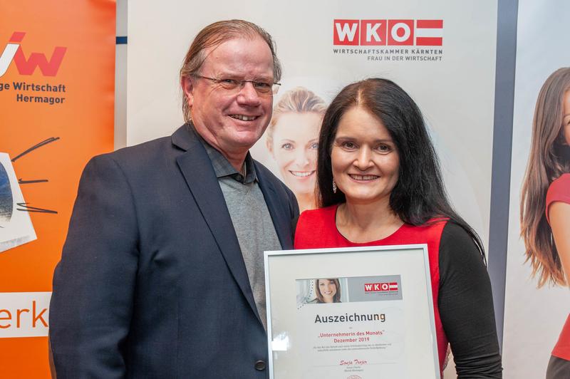 Sonja Trojer, Betreiberin der Fischzucht Zerza in Rattendorf wurde als Unternehmerin des Monats Dezember ausgezeichnet, im Bild mit Ehemann Ing. Klaus Trojer.