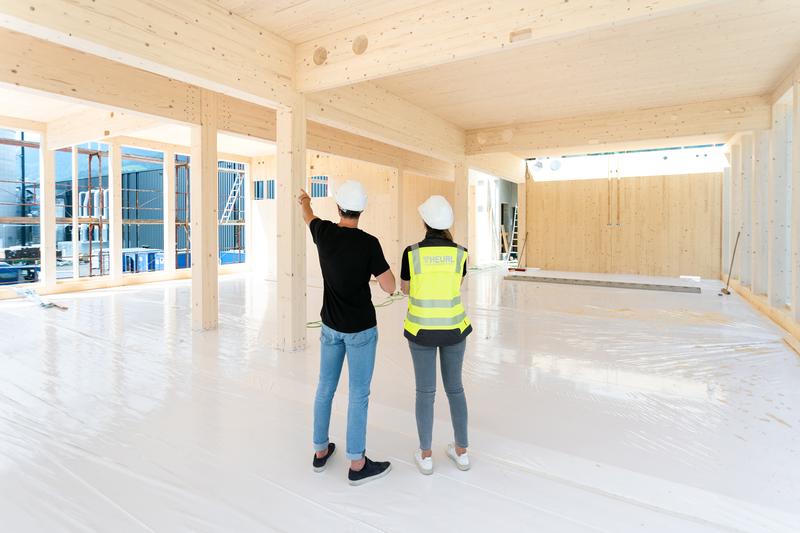 Kurz vor der Fertigstellung ist das B&uuml;rogeb&auml;ude, das auch als Anschauungsobjekt dienen wird.