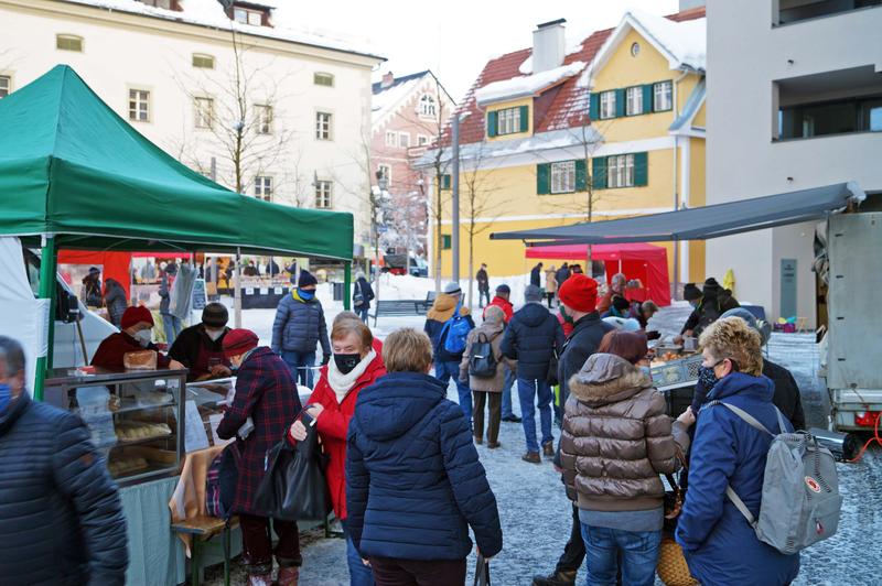 Wochenmarkt Rathausplatz