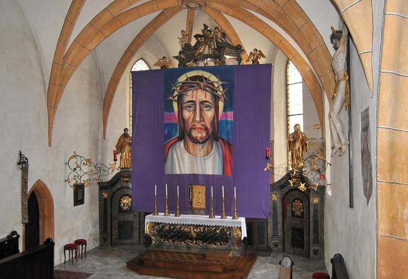 Das Fastentuch in Hermagor entstand in den 1930er Jahren.  Foto: Monika Suntinger