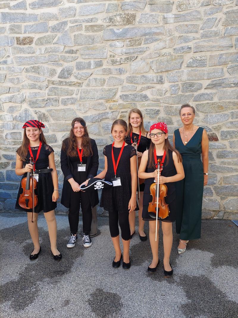 Vielsaitig mit Schlag IJ