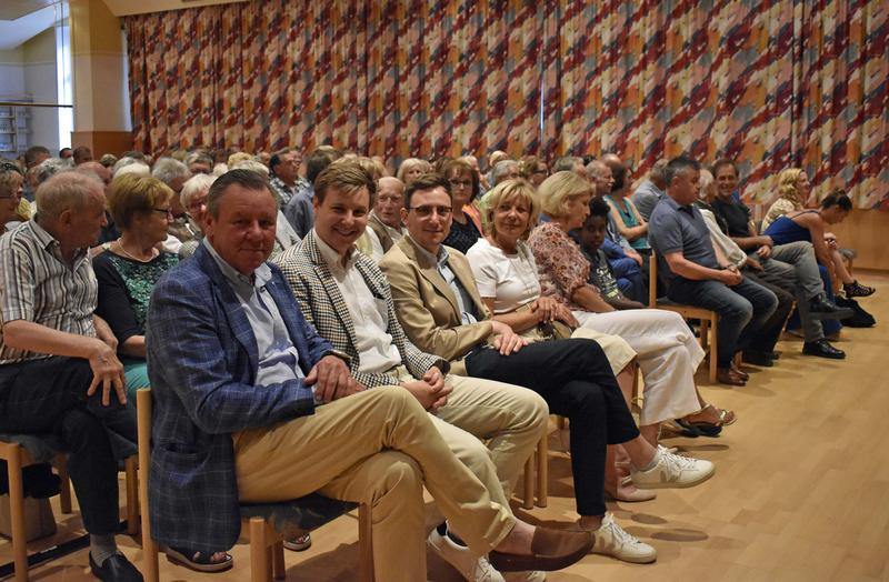 Die zahlreichen Besucher zeigten sich vom Film begeistert.