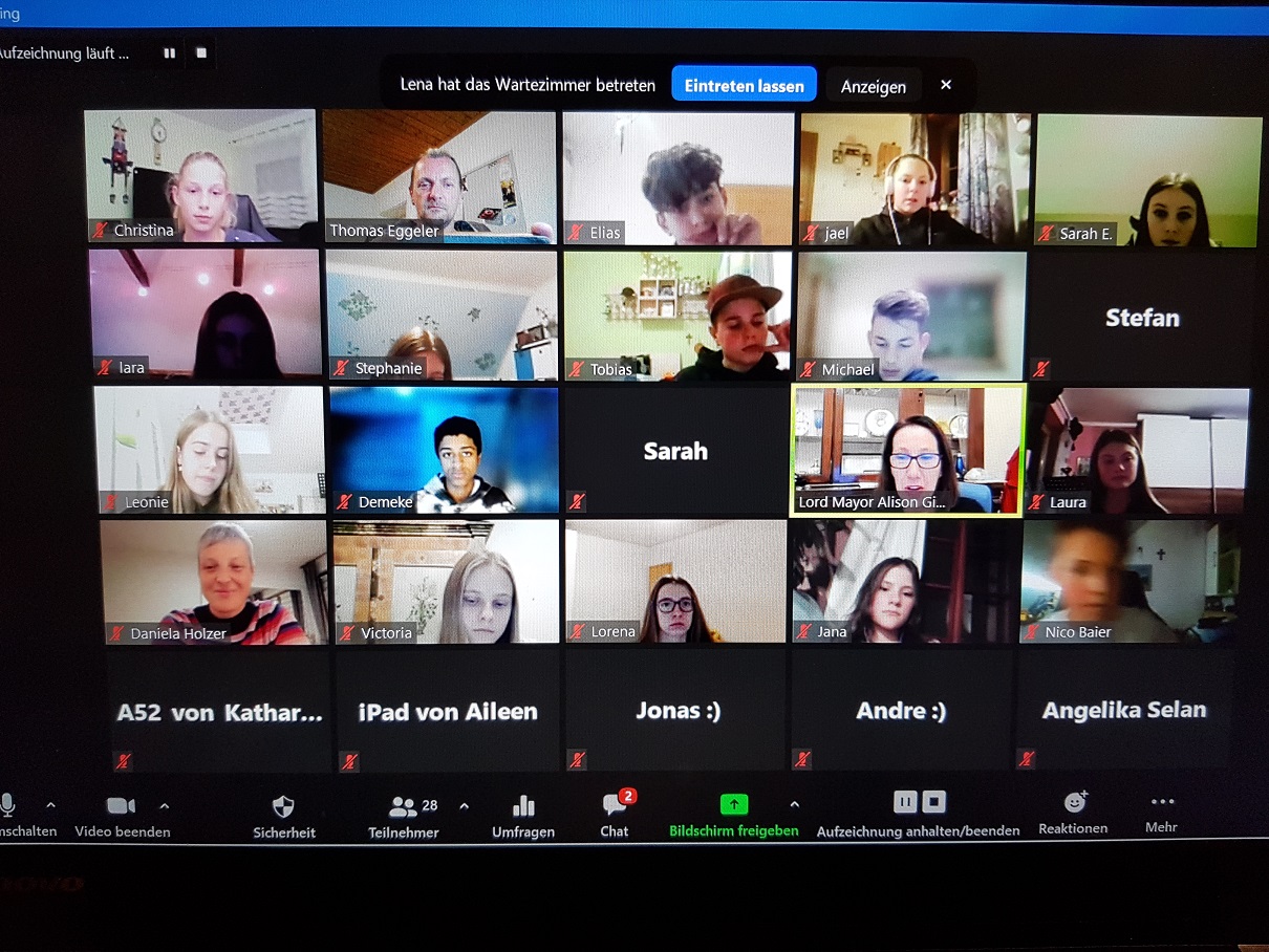 Englischunterricht einmal anders. Via Zoom waren die Sch&uuml;ler mit Irland verbunden. Foto: privat