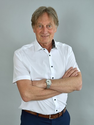 Werner W&ouml;lbitsch, prov. Leiter der HLW Karnische Region. Hans Jost