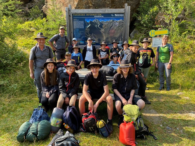 Juniorranger_innen unterwegs im NPHT_Foto Hans Keuschnig (5)