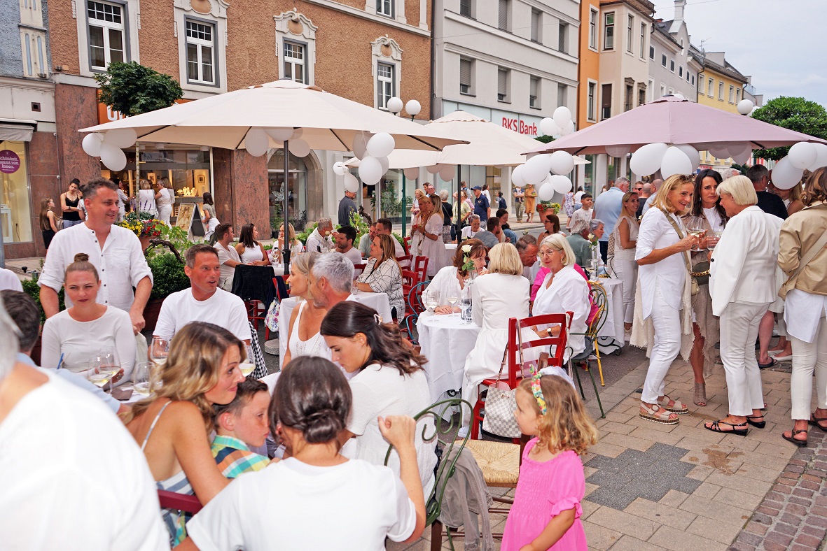 candlelight in wei&szlig; 2023