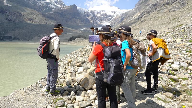Junior Ranger unterwegs im Nationalpark Hohe Tauern. Foto: Verena Rupitsch