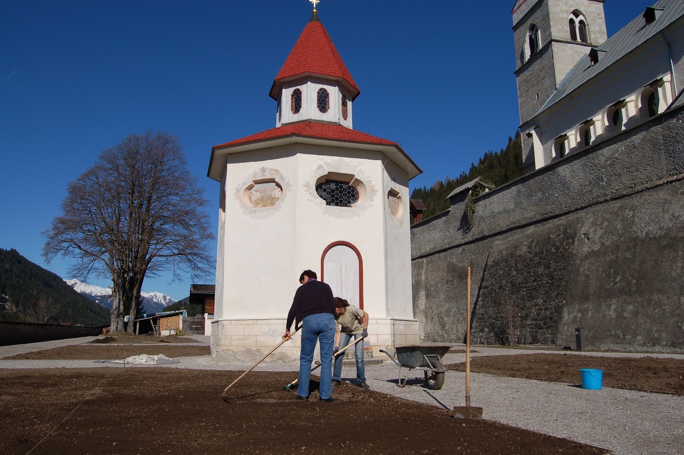 2013 wurde der Klostergarten neu angelegt.