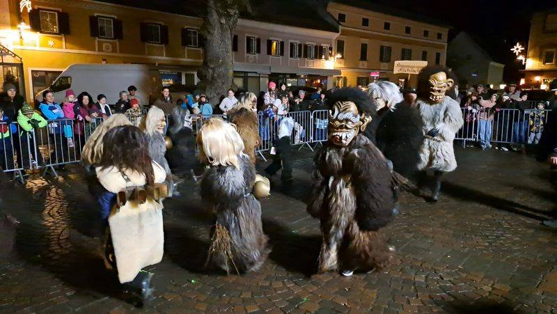 Rund 70 Kinderpartl von 3 bis 14 Jahren liefen in Sachsenburg.