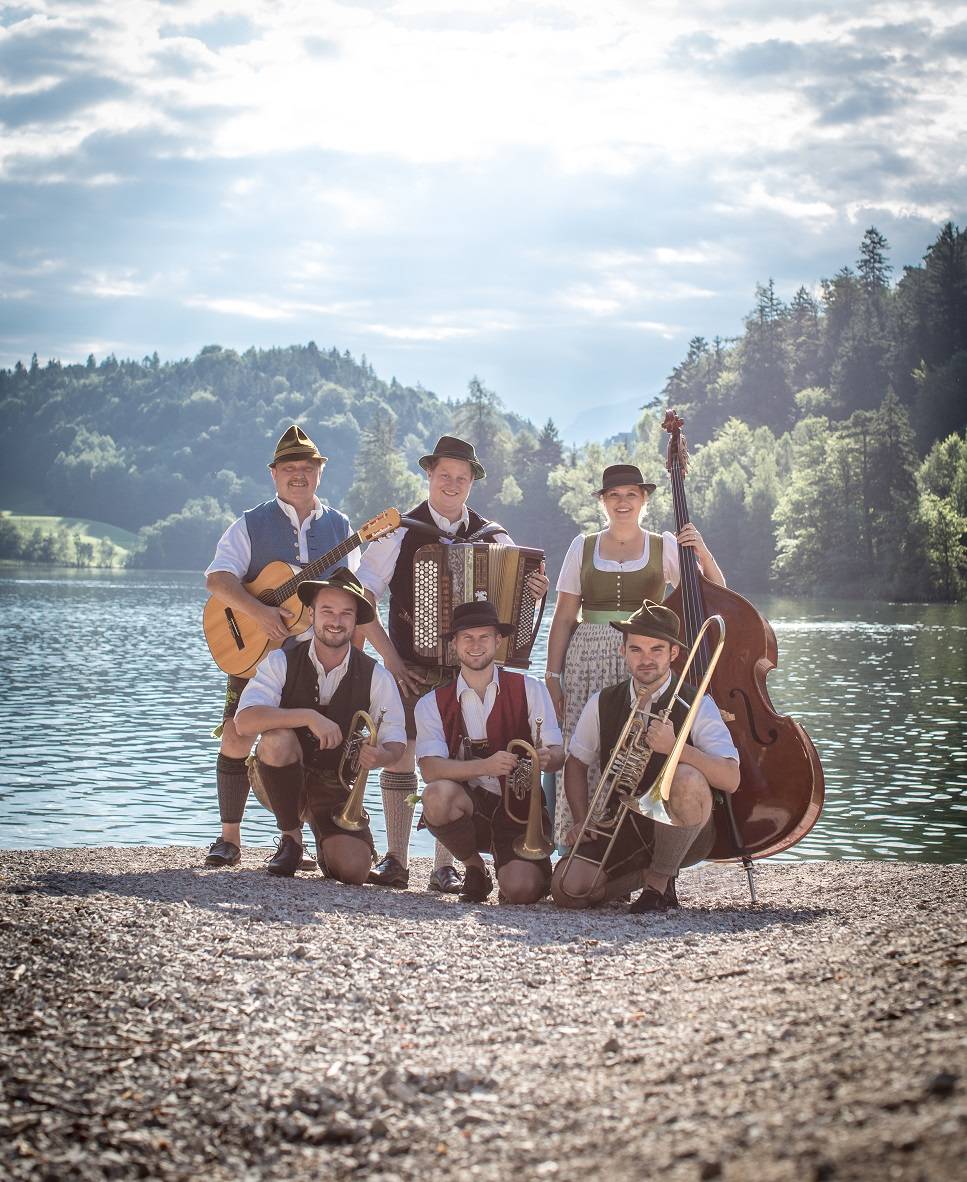 Ein Highlight der Katschtaler Kulturtage ist das Konzert mit den Glanschl Zw&uuml;llingen und den Hallgrafen Musikanten.