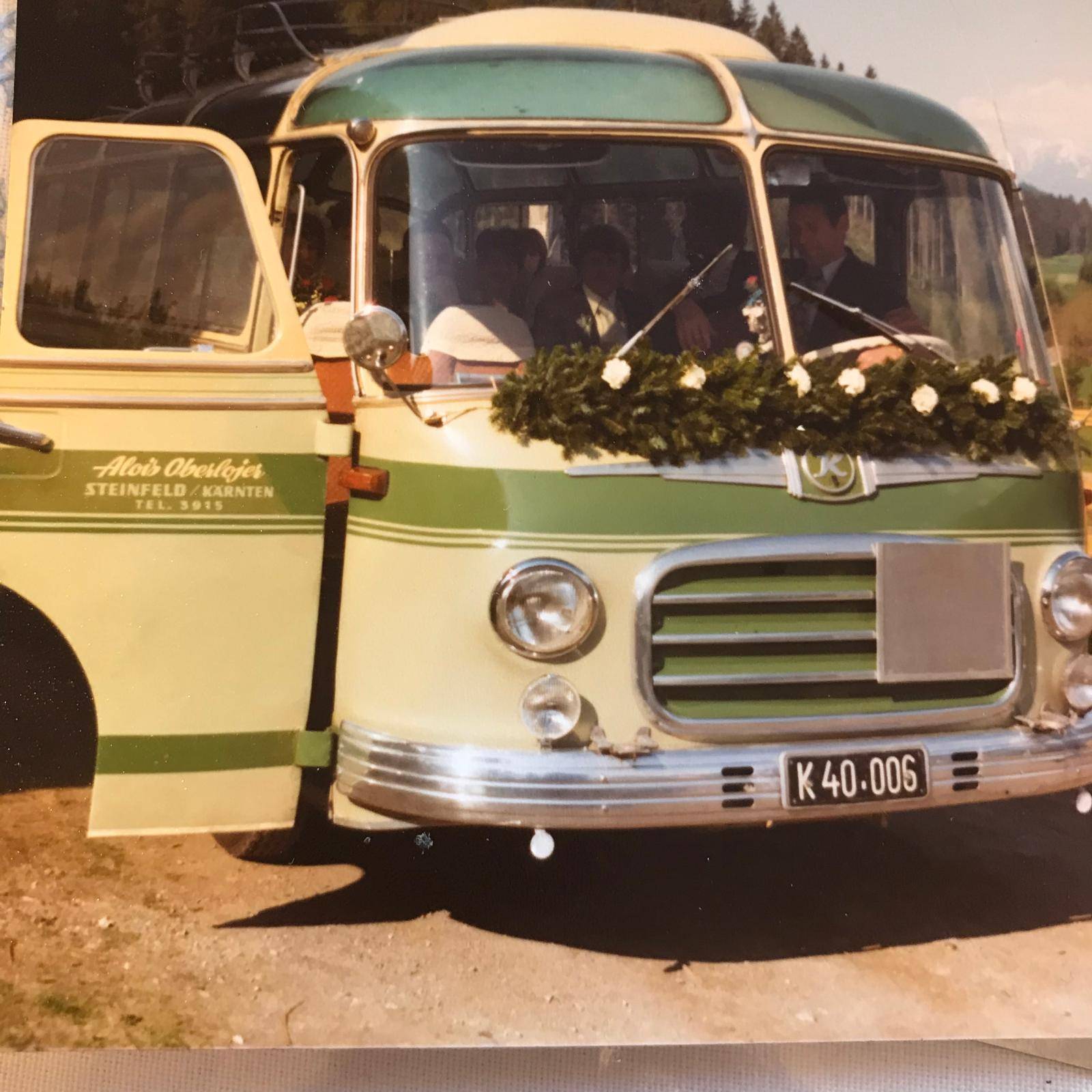 Traditionsreich: Vor 70 Jahren wurde das Steinfelder Busunternehmen von Vater Alois gegr&uuml;ndet. Fotos: privat