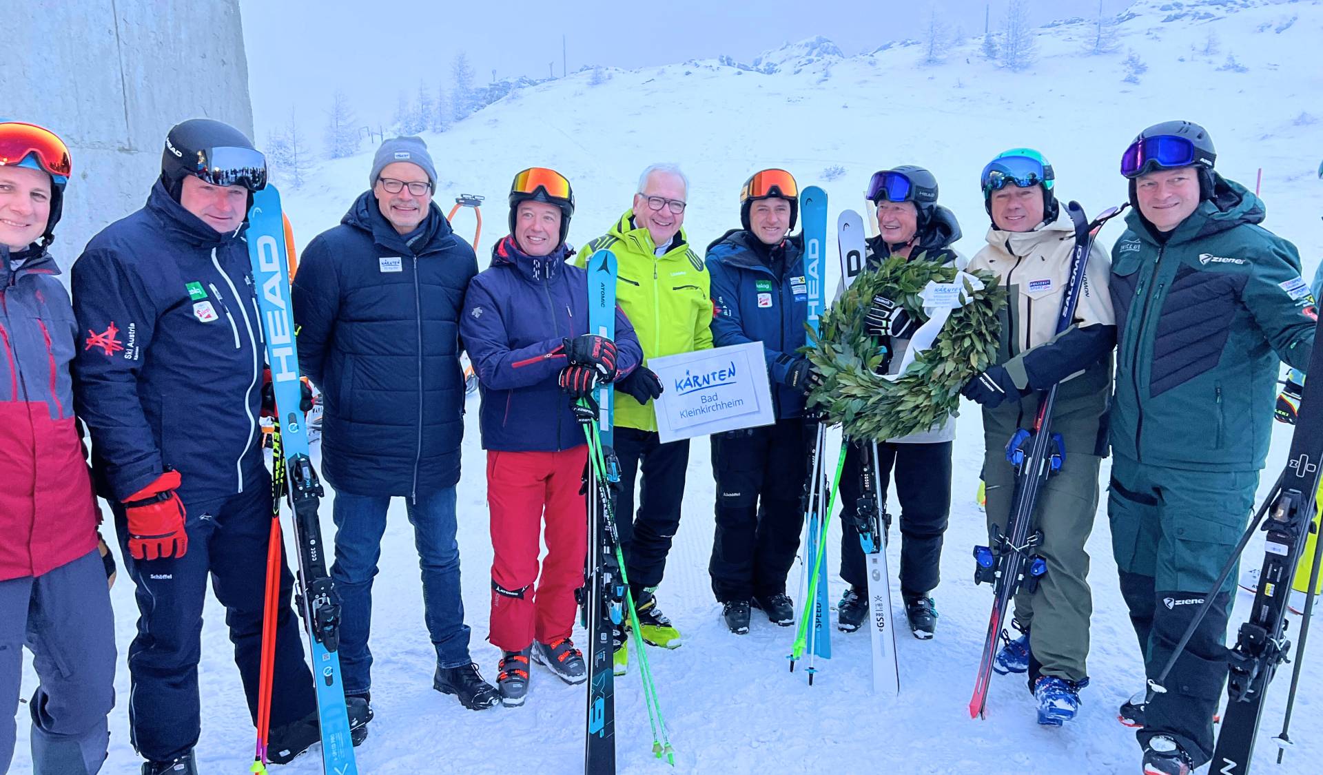 V. l.: Michael Pr&auml;gant, Dieter M&ouml;rtl, Klaus Ehrenbrandtner, Christian Stattmann, Matthias Krenn, Matthias Mayer, Franz Klammer, Fritz Strobl, Jakob Forstnig. Foto: Luisa Isola | MBN Tourismus