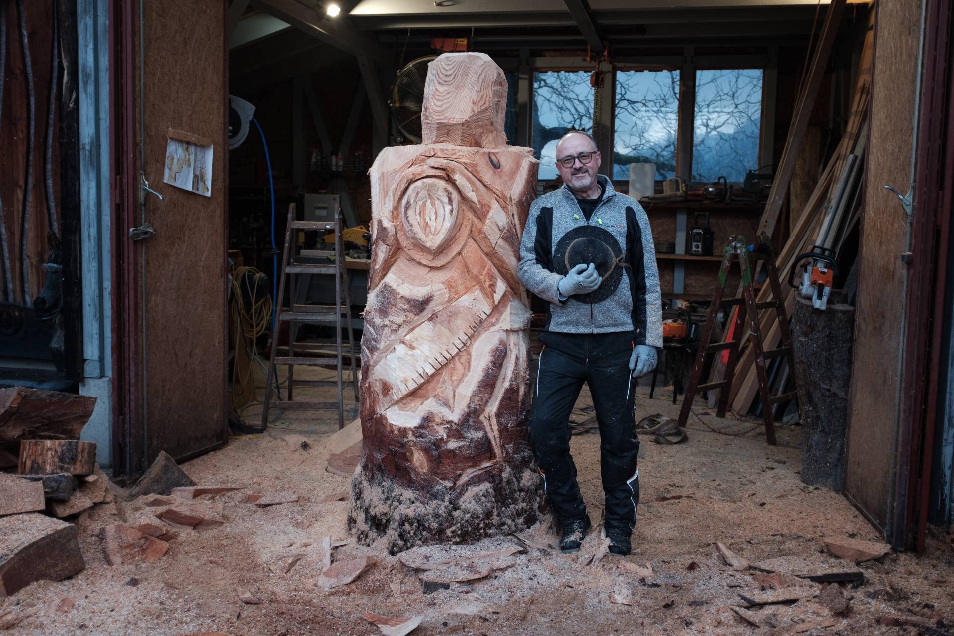 Das Servus-TV Team schaut auch bei Robert Buchacher in Gundersheim vorbei. Foto: ServusTV / S&uuml;dkino
