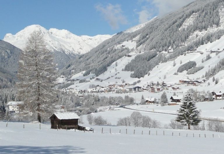 Rotkreuz-Skifahrer messen sich im Defereggental
