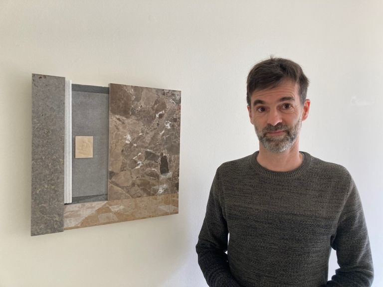 Peter Niedertscheider &bdquo;teilt&ldquo; R&auml;ume in der Kunstwerkstatt