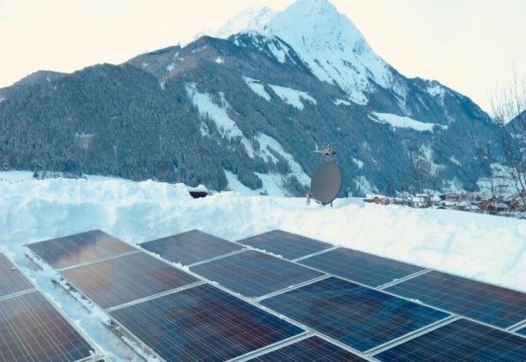 Mit Wasserkraft und Sonne in Energiezukunft
