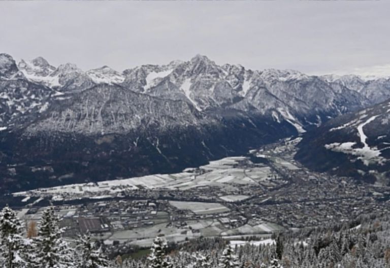 Schnee erreichte Talb&ouml;den  