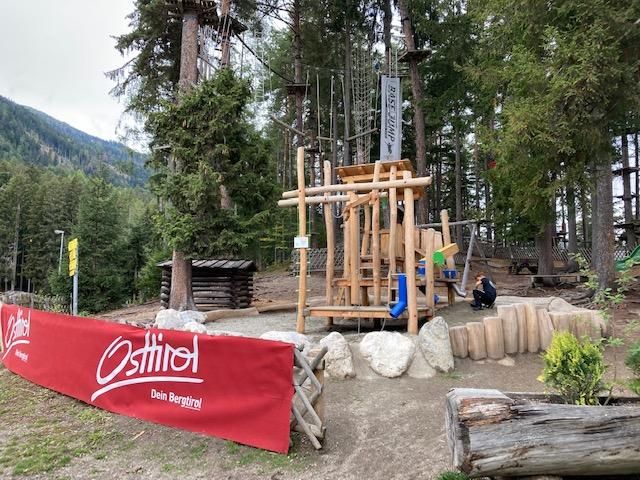 Auch der Waldspielplatz wurde saniert und erneuert