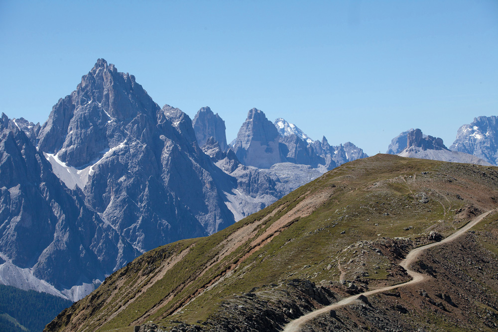 weg marchkinkele innichen suedtirol