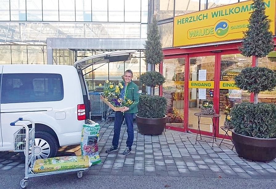 Gr&uuml;ner Lieferservice von Waude