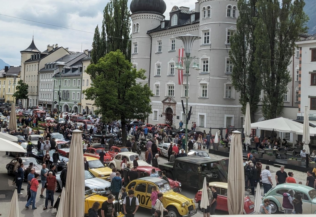 Lienzer Hauptplatz wird zur B&uuml;hne f&uuml;r Oldtimer-Fans