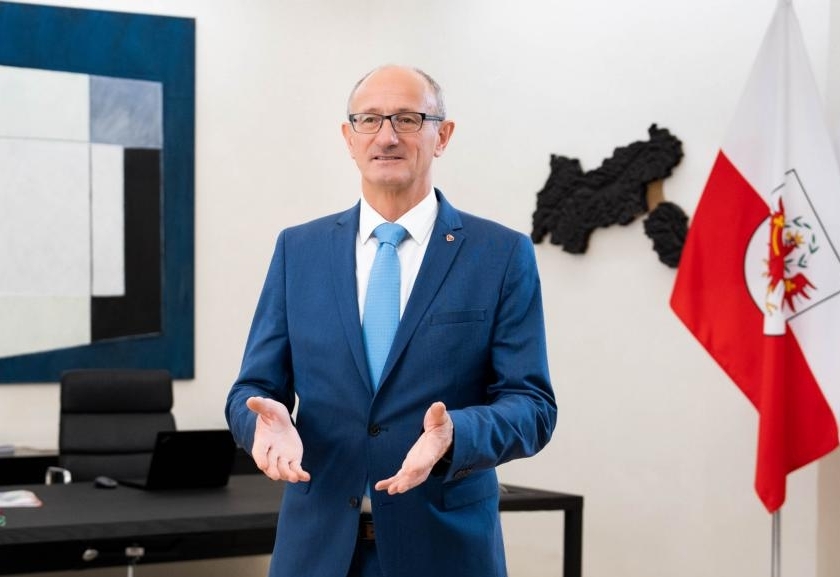 Erste Radiorede des neuen Tiroler Landeshauptmannes
