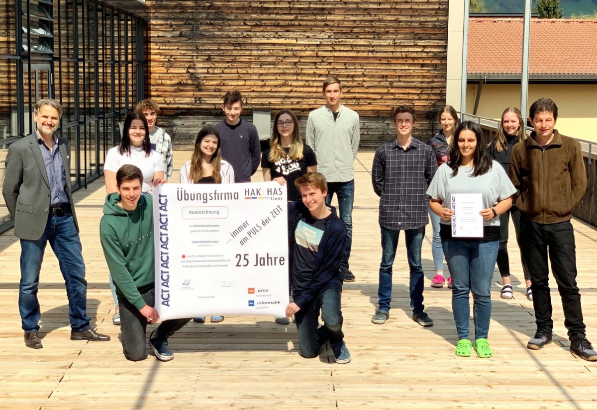 Sch&uuml;lerfirma feiert 25j&auml;hriges Bestehen