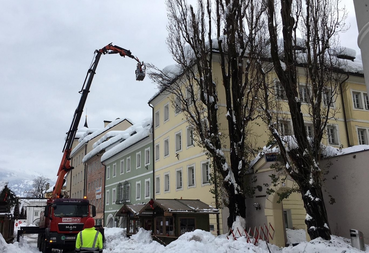 Lienzer Gemeinderat beschlie&szlig;t Mehrkosten f&uuml;r Schneer&auml;umung
