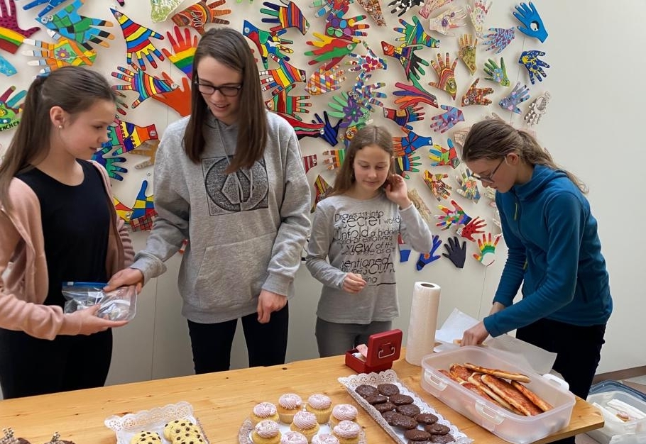 Sch&uuml;lerInnen vermehrten Talente f&uuml;r den guten Zweck