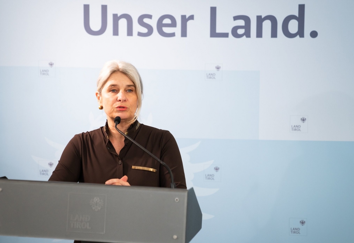 Mikrobiologin Cornelia Lass-Fl&ouml;rl &uuml;ber Covid-Eind&auml;mmung