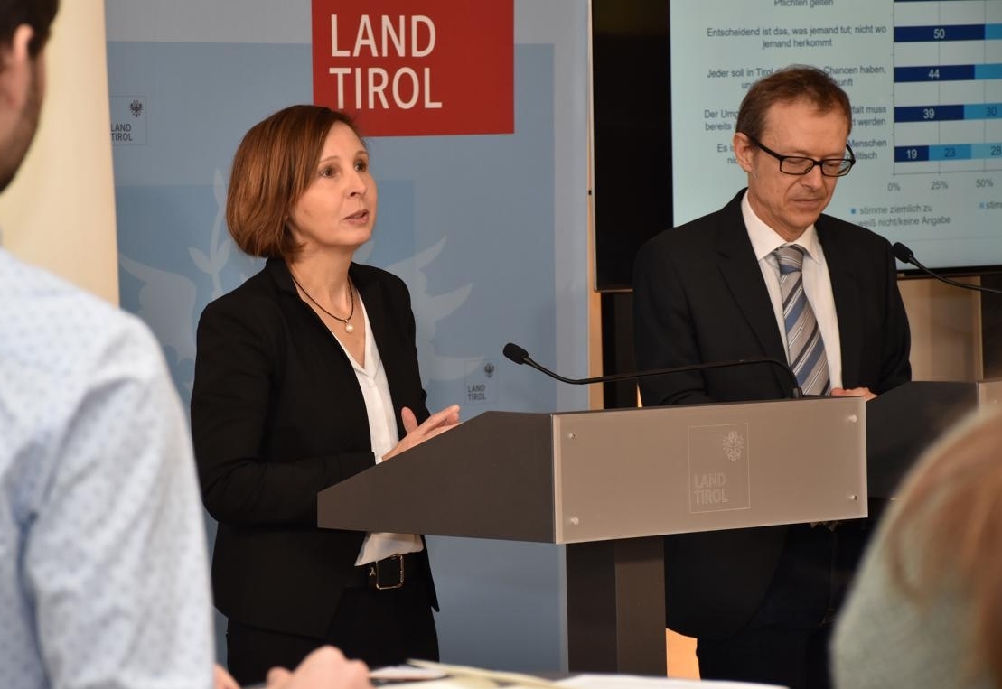 Tiroler sehen Zuwanderung positiv