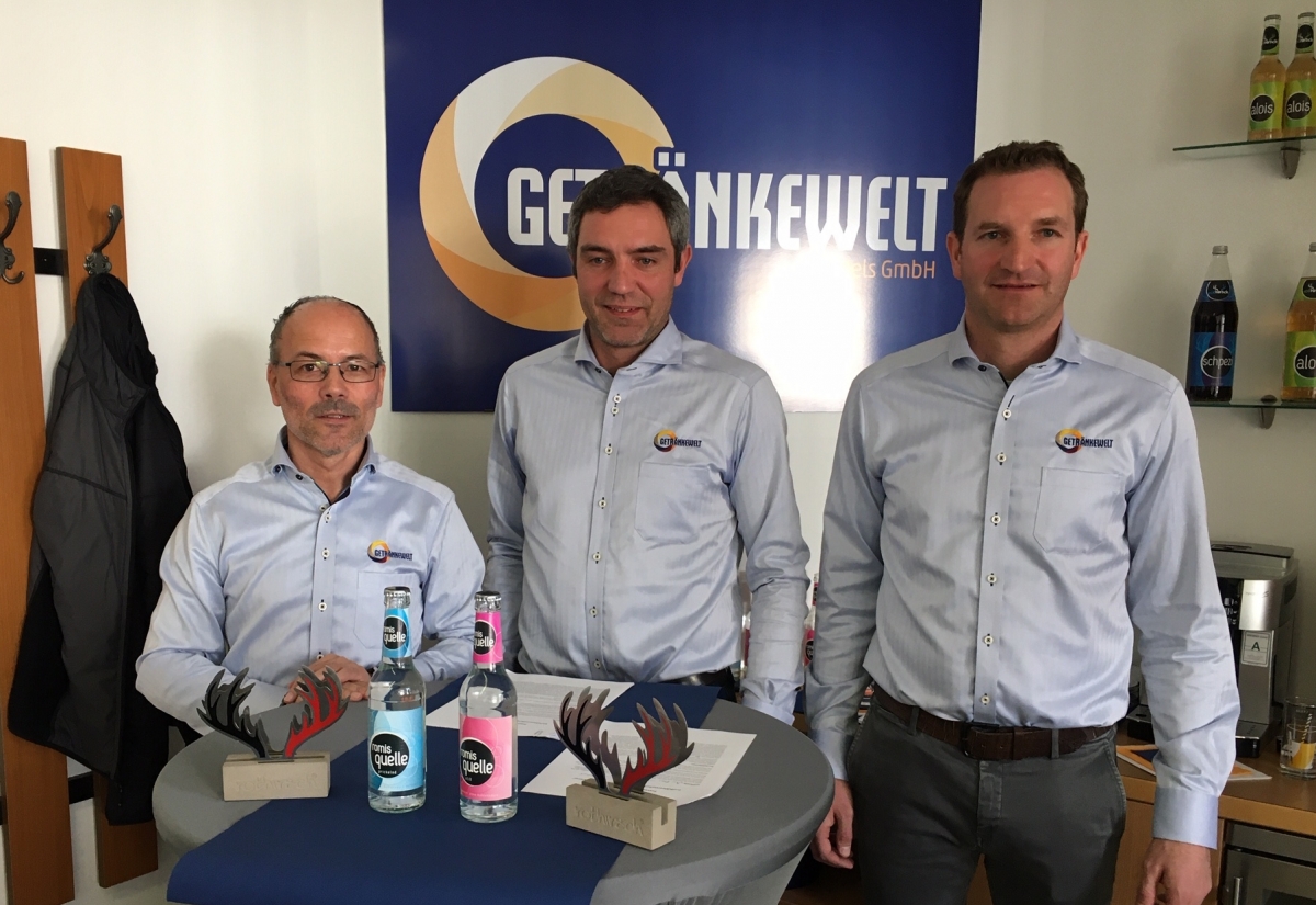 "Rothirsch" in Flaschen