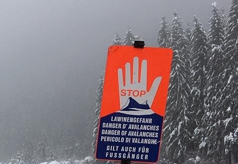 Vorsicht bei Winterwanderungen und Skitouren!