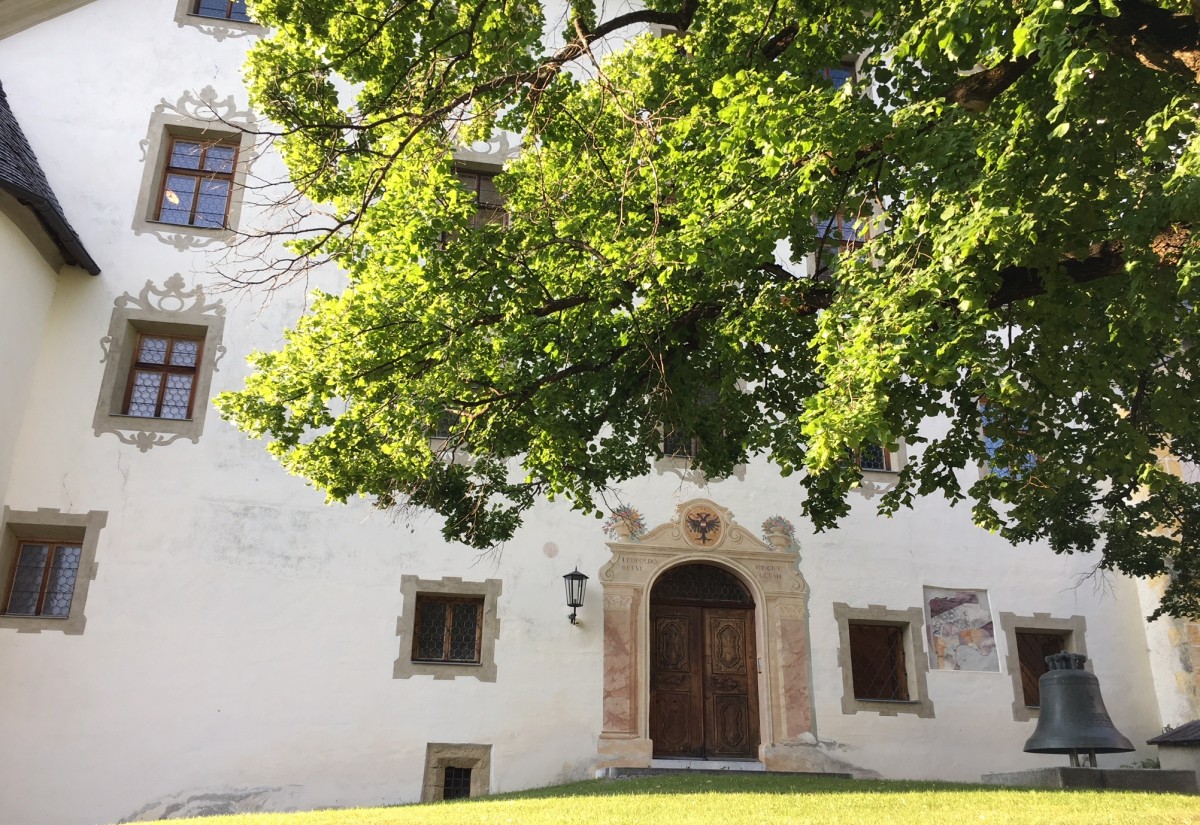 Neues Leben f&uuml;r Pfleghaus Anras