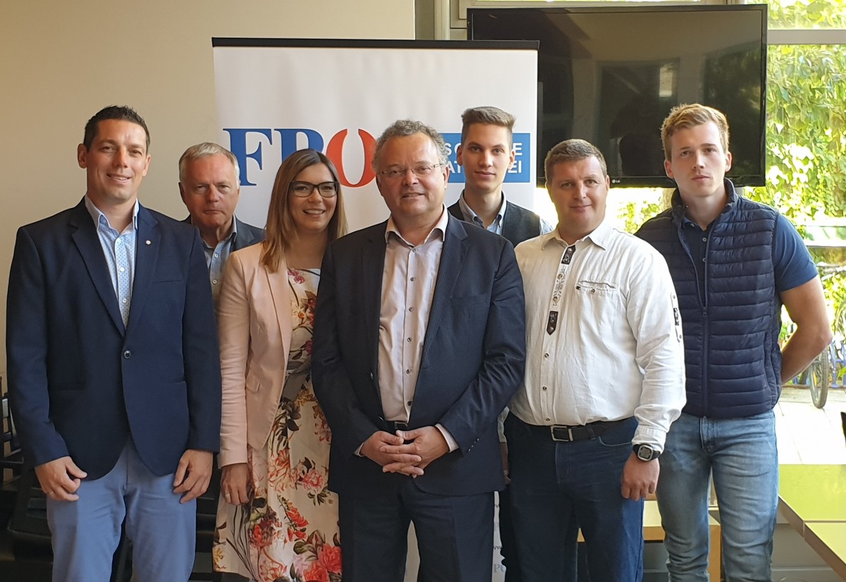 FP&Ouml; tritt mit junger Bezirksliste bei Nationalratswahl an