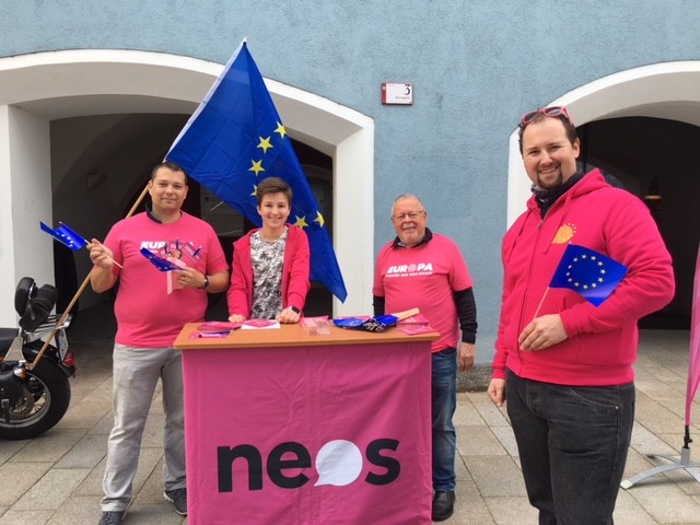 EU Wahl 2019: Neos im Wahlkampf