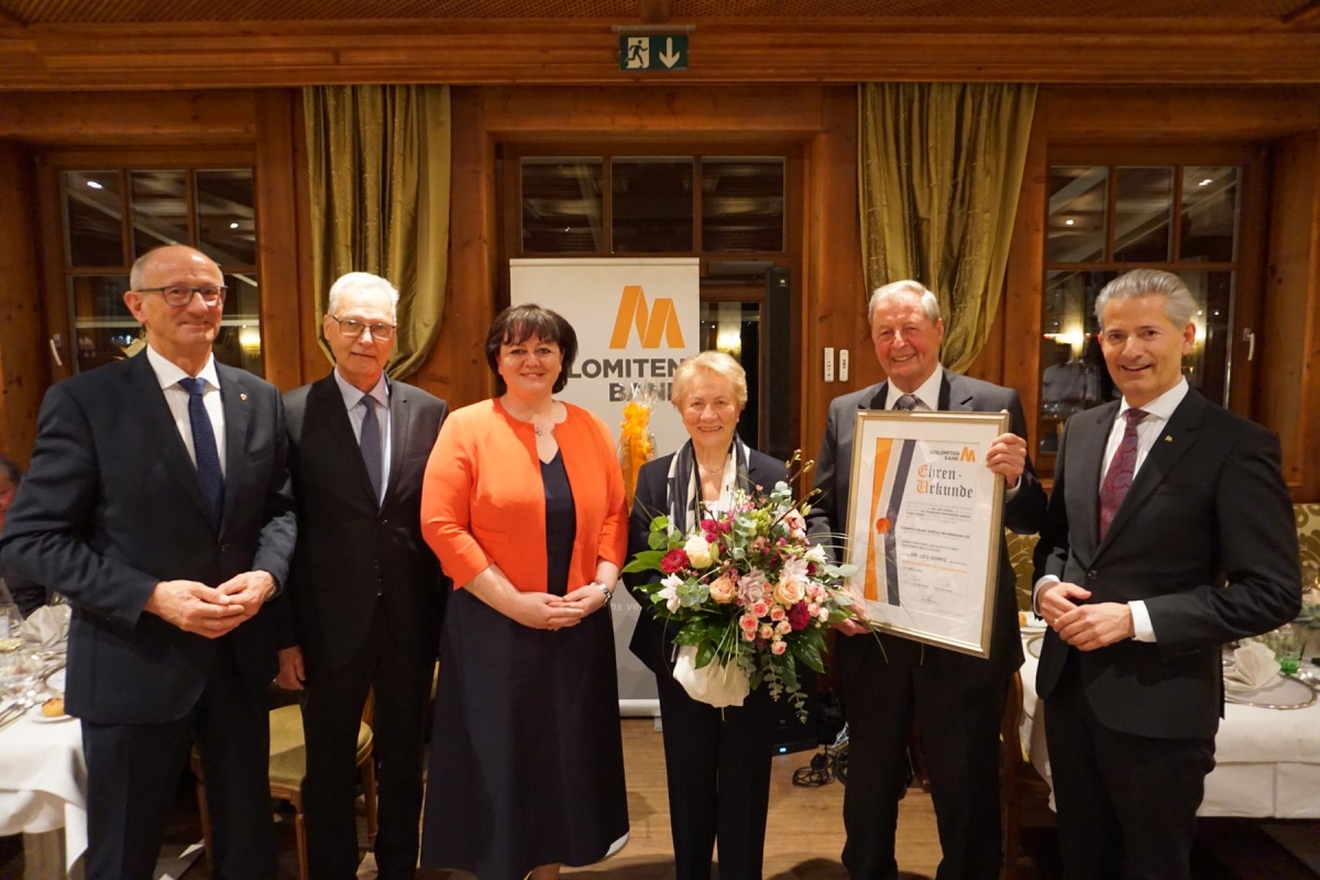 Dankesfeier und Ehrentitel f&uuml;r Leo Gomig