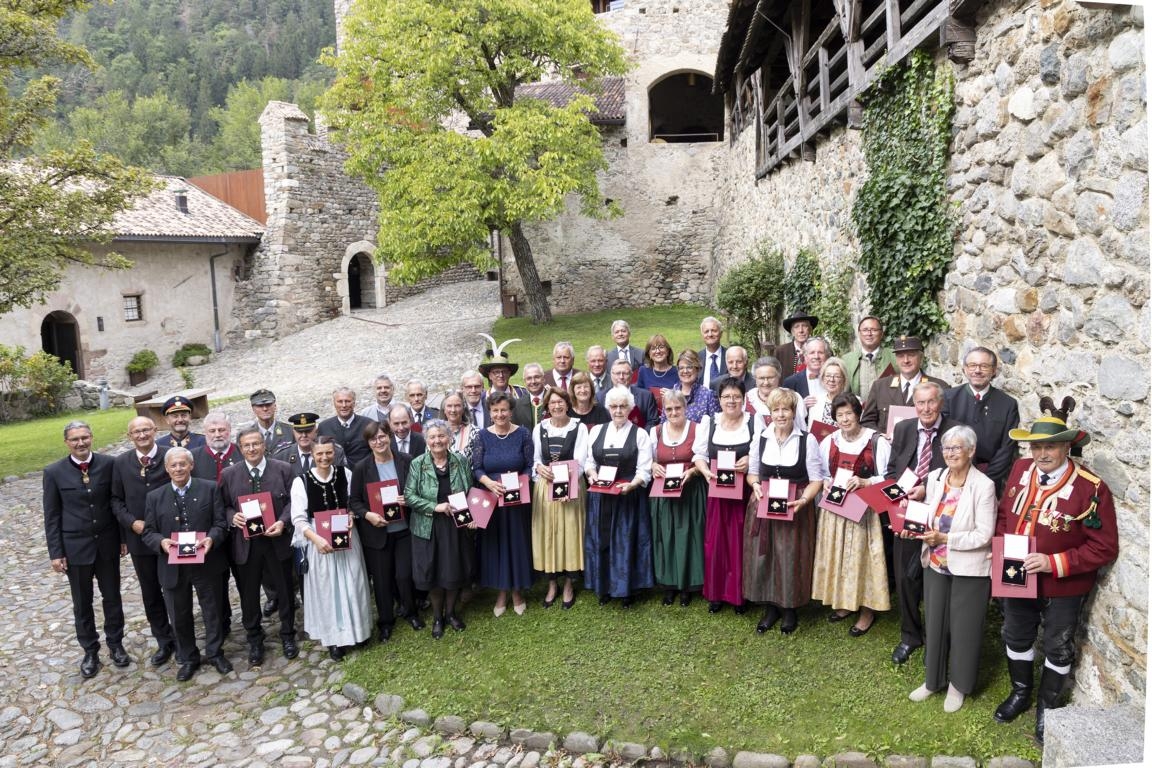 Landesauszeichnung f&uuml;r verdiente Tirolerinnen und Tiroler