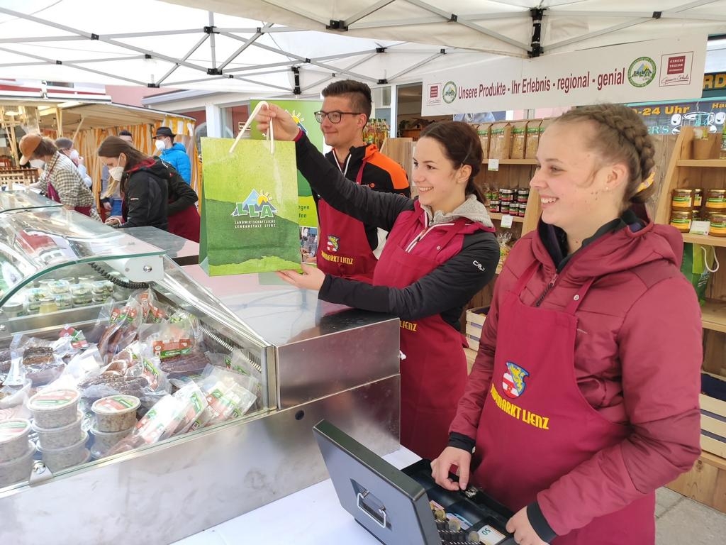 Stadtmarkt Lienz - LLA wieder mit eigenem Stand