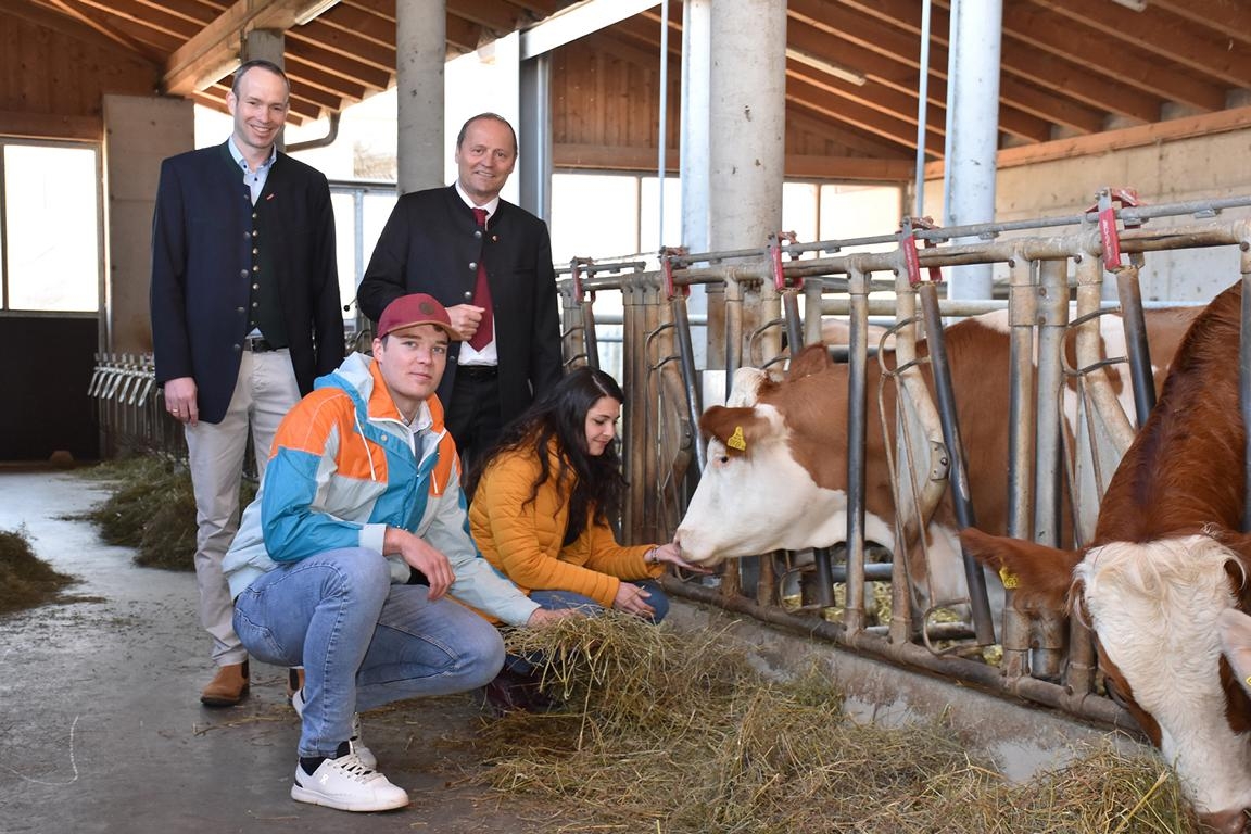 Ausbildungsstart f&uuml;r Nutztier-Medizin in Tirol