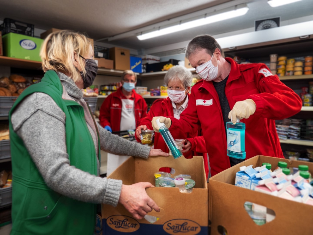 Rotes Kreuz Weihnachtsaktion: Kauf ein St&uuml;ck mehr