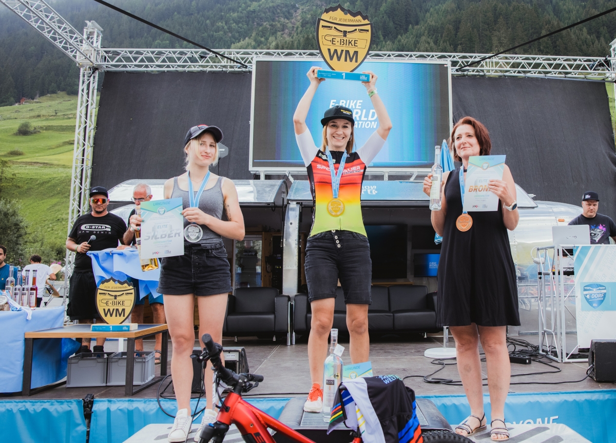 Jacqueline Mariacher ist erneut E-Bike-Weltmeisterin 