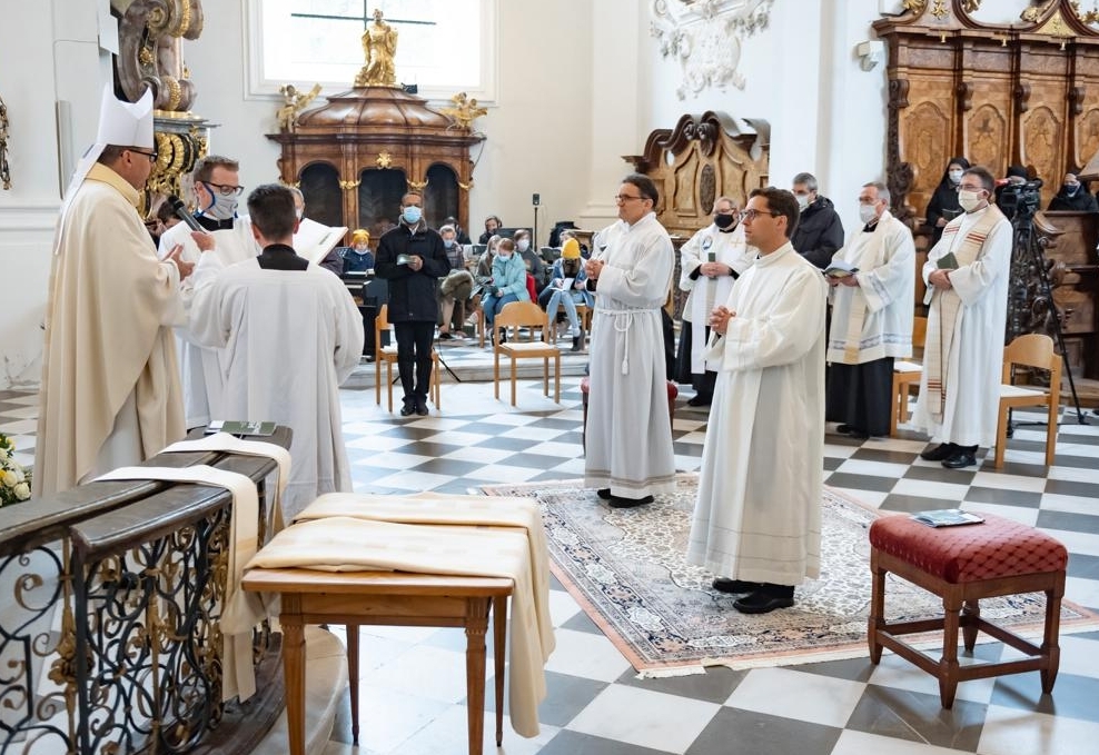 Zwei neue Diakone in Di&ouml;zese Innsbruck geweiht