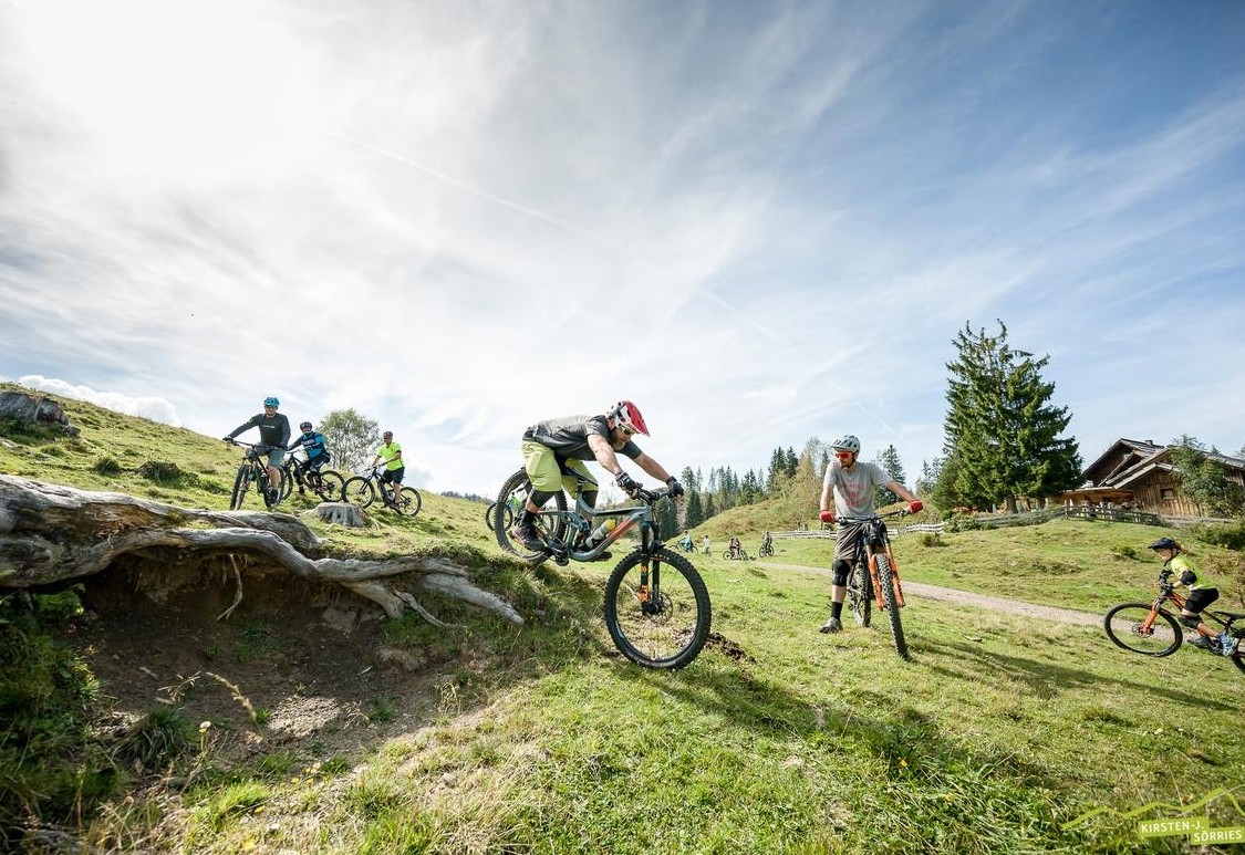 Mountainbike Szene traf sich zu den Trail- und Testtagen am Wei&szlig;ensee 